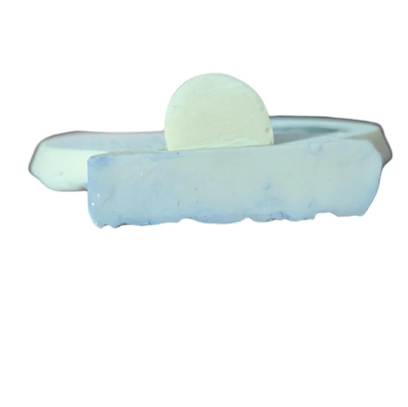 Dolphin Plate 4 1/2 (EUC) - Picture 4 of 4